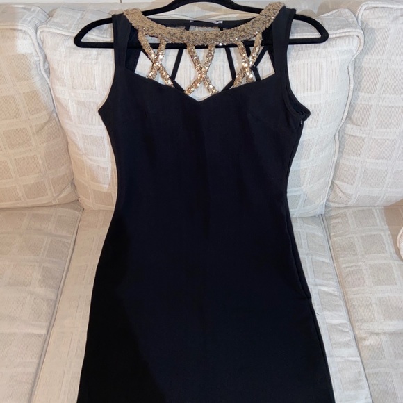 Black and Gold Strappy Formal Dress - Picture 1 of 3
